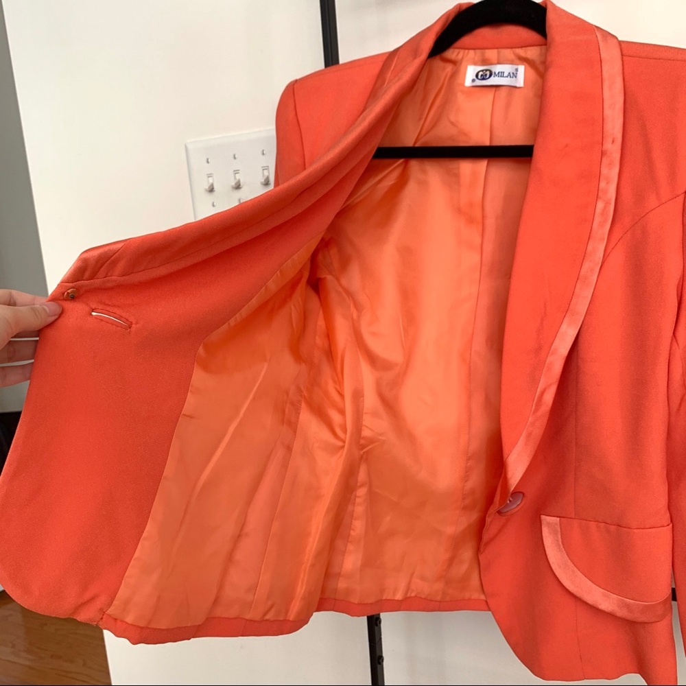 Vintage Blazer with Shoulder Pads - Picture 7 of 9